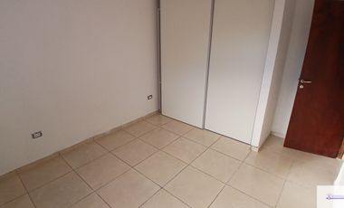 Casa en venta c/ cochera en 9 de Julio