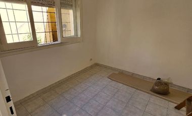 Departamento Tipo Casa en alquiler en Lanus Oeste