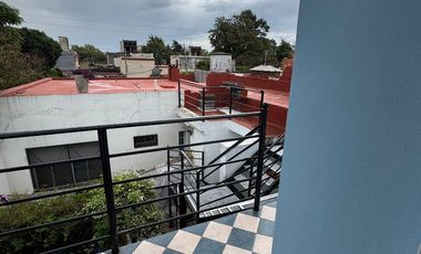 VENTA EN BLOCK. 1 CASA Y 9 DEPARTAMENTOS.