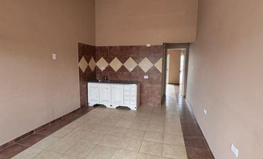 VENTA EN BLOCK. 1 CASA Y 9 DEPARTAMENTOS.