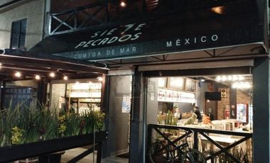 Se vende casa con restaurante de mariscos y departamento en Col. Faja de Oro, Gustavo A. Madero