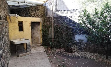 Se vende amplia casa de 5 recámaras en San Juan Tepeximilpa, Tlalpan