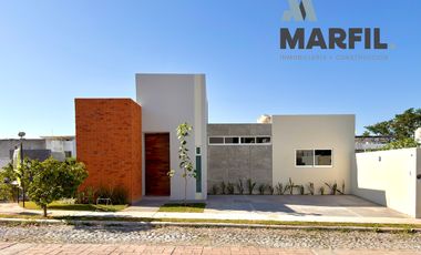 Casa en Venta 1 Planta Esquina con Roofgarden Frente Jardín Valle Verde Colima