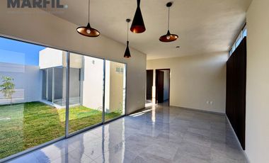 Casa en Venta 1 Planta Esquina con Roofgarden Frente Jardín Valle Verde Colima
