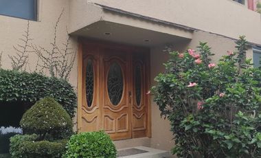 CASA EN CONDOMINIO CON VIGILANCIA EN LOMAS DE LA HERRADURA