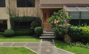 CASA EN CONDOMINIO CON VIGILANCIA EN LOMAS DE LA HERRADURA