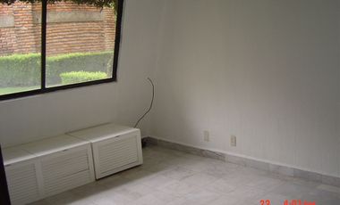 CASA EN CONDOMINIO CON VIGILANCIA EN LOMAS DE LA HERRADURA