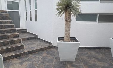 Casa en Renta los cipreses Vista Real .2