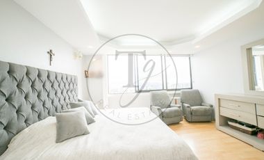 Casa en Venta en Lomas de Valle Dorado – Funcionalidad y Vistas Espectaculares