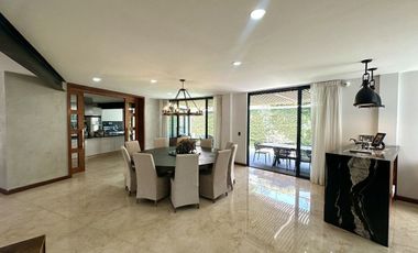 Preciosa casa de lujo en Valle Real en Venta