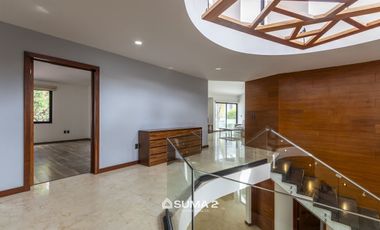 Preciosa casa de lujo en Valle Real en Venta