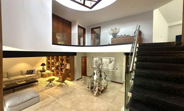 Preciosa casa de lujo en Valle Real en Venta