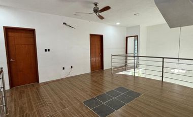 CASA EN VENTA EN CIUDAD DEL CARMEN, CAMPECHE.