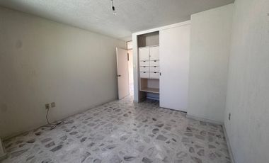 CASA EN RENTA EN COL. PRADOS DEL CAMPESTRE MORELIA