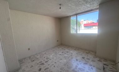 CASA EN RENTA EN COL. PRADOS DEL CAMPESTRE MORELIA