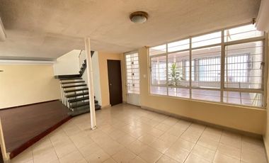 Casa en venta, colonia Nueva Santa María CDMX