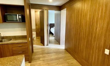 COL. HIPÓDROMO. DEPARTAMENTO AMUEBLADO CON BALCÓN EN RENTA