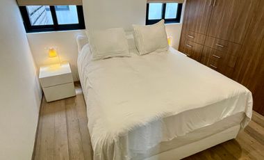 COL. HIPÓDROMO. DEPARTAMENTO AMUEBLADO CON BALCÓN EN RENTA