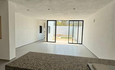 CASA EN VENTA MERIDA, CONKAL, PRIVADA KANAN, MODELO 170 1 PLANTA, A 6 MESES.