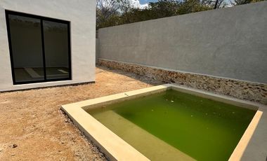 CASA EN VENTA MERIDA, CONKAL, PRIVADA KANAN, MODELO 170 1 PLANTA, A 6 MESES.