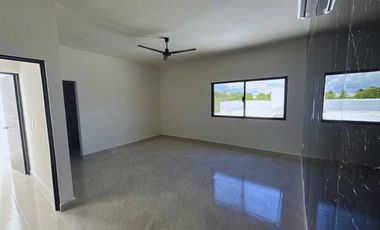 CASA EN VENTA MERIDA, SAN DIEGO CUTZ, MABELLA, MOD. ESMERALDA, PREVENTA.