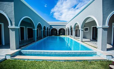 CASA EN VENTA MERIDA, SITPACH, 1 PLANTA DE LUJO, ENTREGA INMEDIATA.