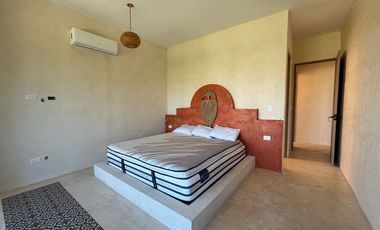 CASA EN VENTA MERIDA, PLAYA CHICXULUB, CASA ITALIANA, 3RA FILA, ENTREGA INMEDIA.