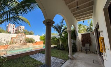 CASA EN VENTA MERIDA, PLAYA CHICXULUB, CASA ITALIANA, 3RA FILA, ENTREGA INMEDIA.