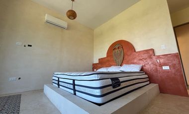 CASA EN VENTA MERIDA, PLAYA CHICXULUB, CASA ITALIANA, 3RA FILA, ENTREGA INMEDIA.