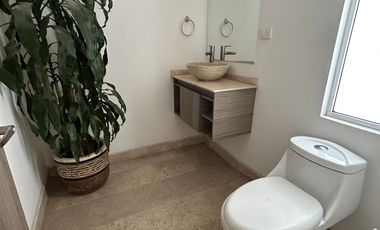 Casa en Renta en La Antigua Cementera, 3 recámaras, Puebla