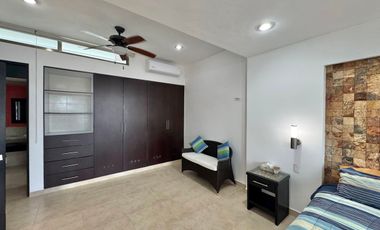 CASA FRENTE AL MAR EN SAN BRUNO EN RENTA A LARGO PLAZO CON PÁNELES SOLARES