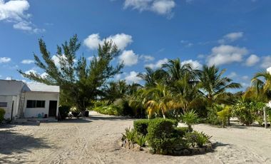 CASA FRENTE AL MAR EN SAN BRUNO EN RENTA A LARGO PLAZO CON PÁNELES SOLARES
