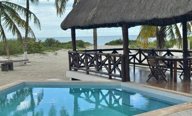 CASA FRENTE AL MAR EN SAN BRUNO EN RENTA A LARGO PLAZO CON PÁNELES SOLARES