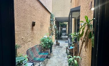 VENTA CASITA DE EPOCA EN CONDOMINIO ,COLONIA CUAUHTEMOC