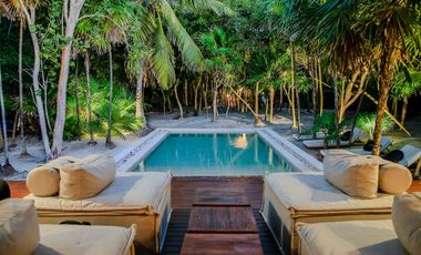 Retiro secreto frente al mar en Sian Kaan