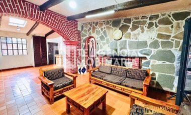 CASA EN VENTA - TEPETLAOXTOC