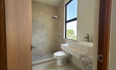 Casa en venta en Residencial Sakche en BACA, YUCATAN | ENTREGA  2026