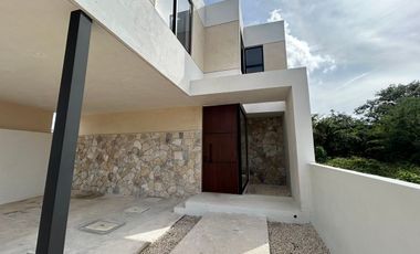 Casa en venta en Residencial Sakche en BACA, YUCATAN | ENTREGA  2026
