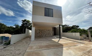 Casa en venta en Residencial Sakche en BACA, YUCATAN | ENTREGA  2026