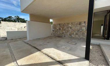 Casa en venta en Residencial Sakche en BACA, YUCATAN | ENTREGA  2026