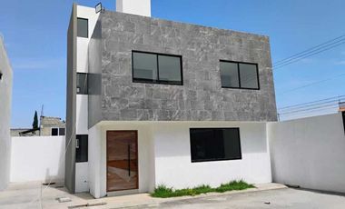 Casa en Venta en Residencia Los Olivos, San Mateo Atenco