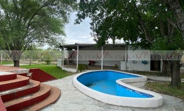 Las Margaritas, Pesqueria