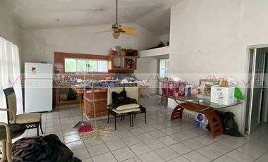 Las Margaritas, Pesqueria