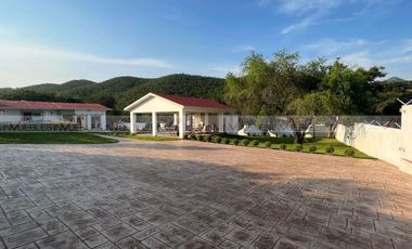 Los Cavazos Santiago NL