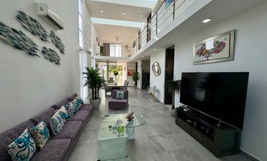 CASA DE 3 HABITACIONES EN RESIDENCIAL BLANCA MÉRIDA