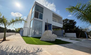 CASA DE 3 HABITACIONES EN RESIDENCIAL BLANCA MÉRIDA