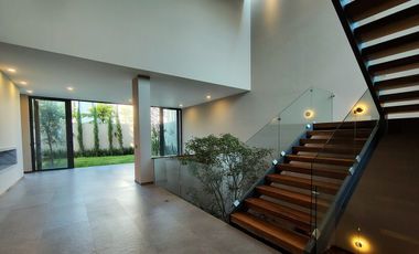 Propiedad en Mítica Residencial