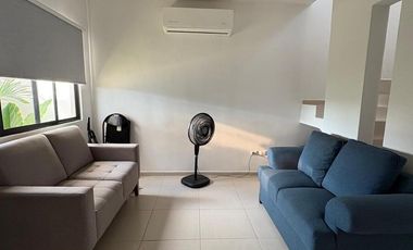 CASA EN VENTA EN RESIDENCIAL PUERTA DE PIEDRA EN DZITYA