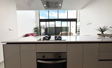 CASA EN VENTA EN  ZIBATÁ, ESTILO LOFT, 1 RECÁMARA
