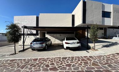 CASA EN VENTA EN  ZIBATÁ, ESTILO LOFT, 1 RECÁMARA